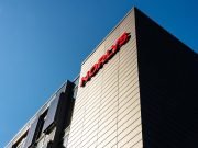 Det skal være enkelt: Norlys halverer elprodukter